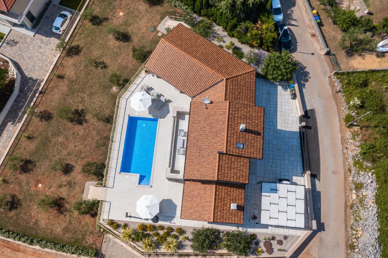 Villa Olive Garden Brzac Εξωτερικό φωτογραφία